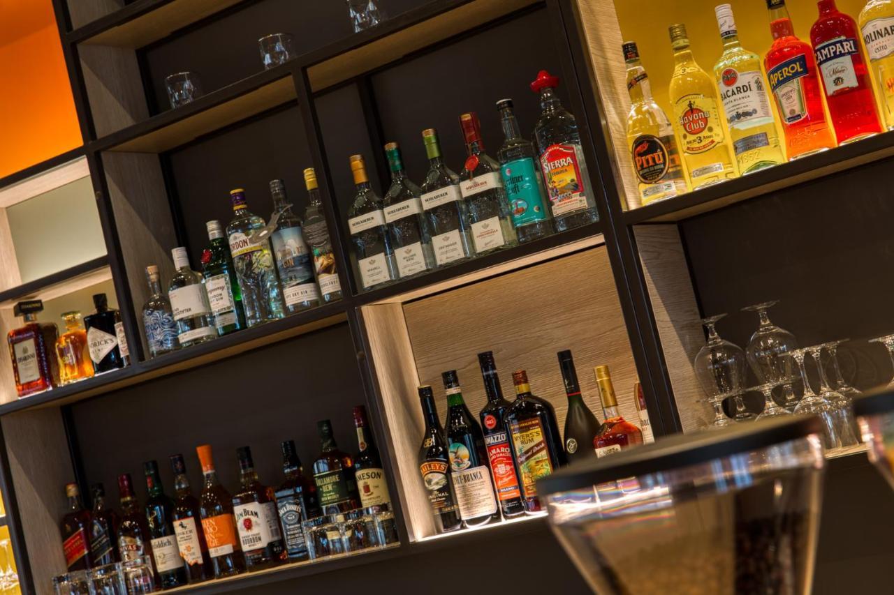 Intercityhotel Berlin Airport Ber Terminal 1 & 2 Шёнефельд Экстерьер фото Italian aperitivo